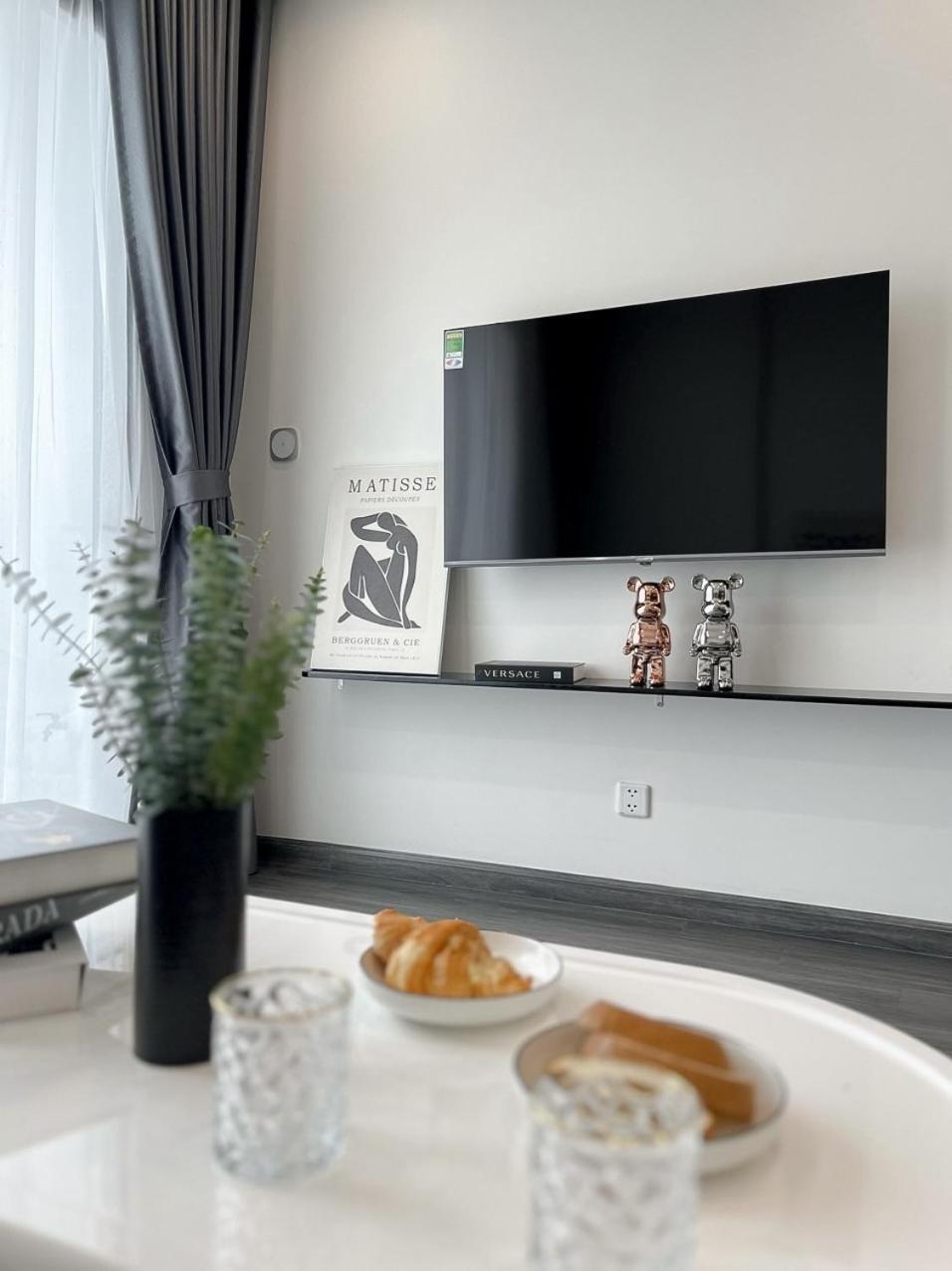 Bunnys Homes - Service Apartment Hanoi Luaran gambar